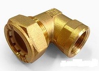 Угольник TiM 20х3/4" ВР для гофротрубы